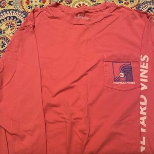 Vineyard Vines Men’s Medium. Lacrosse themed.